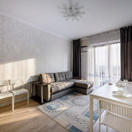Бизнес И Отдых Almaty Esterno foto