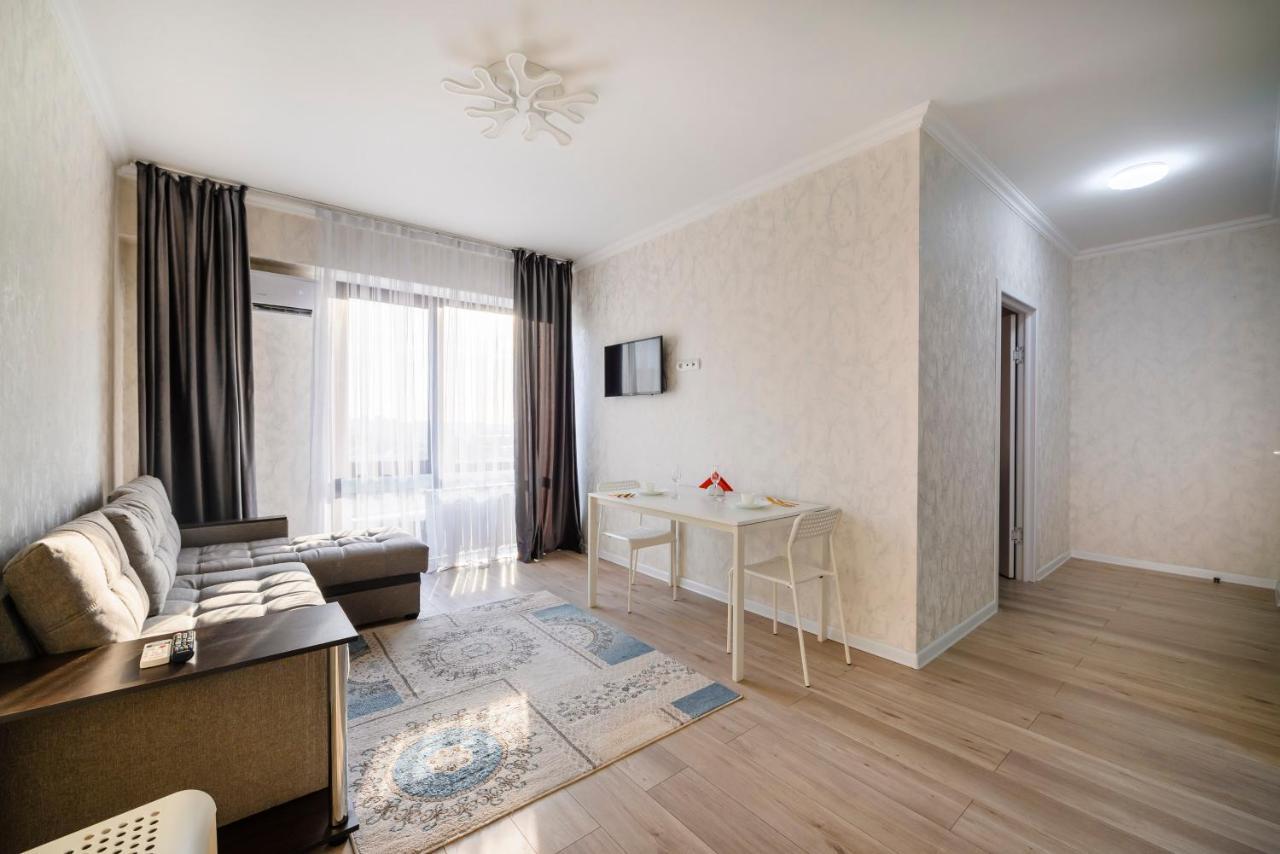 Бизнес И Отдых Almaty Esterno foto